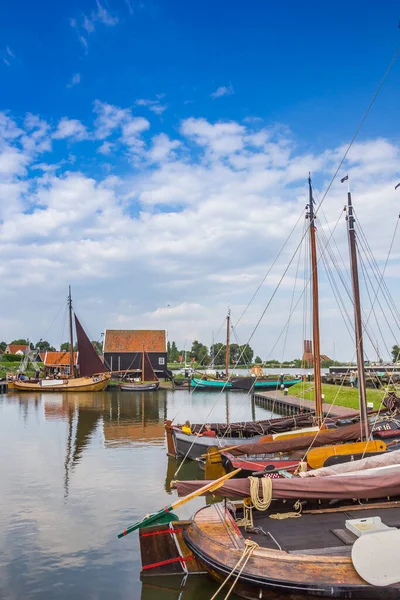 Panorama Turistas Dique Enkhuizen Países Bajos — Foto de Stock