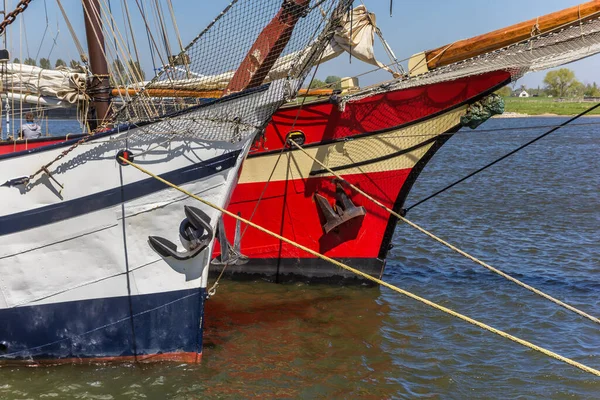 Történelmi Vitorlás Hajók Íja Ijssel Folyón Kampenben Hollandiában — Stock Fotó