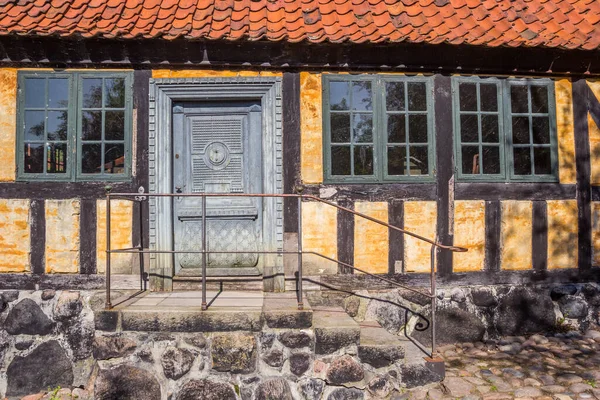 Puerta Principal Una Casa Entramado Madera Del Casco Antiguo Aarhus —  Fotos de Stock