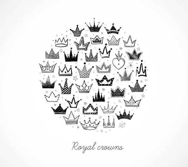 Card Doodle Crowns Circle White Background Vector Sketch Illustration — Stock Vector