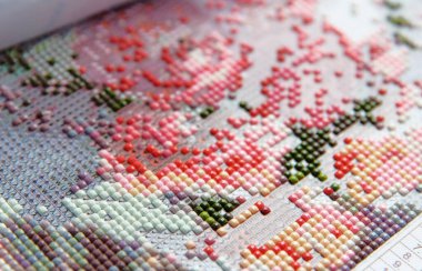 Elmas resmin yaratılma süreci kare devekuşu 3D, dinlenmek için el yapımı hobi