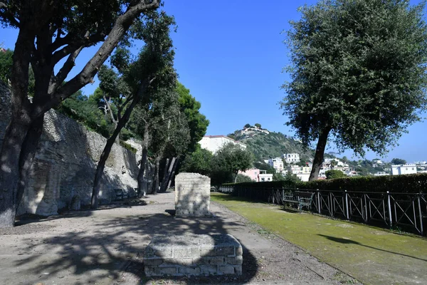 Sebuah Jalan Dari Pemandian Romawi Kuno Baia Dekat Naples Italia — Stok Foto