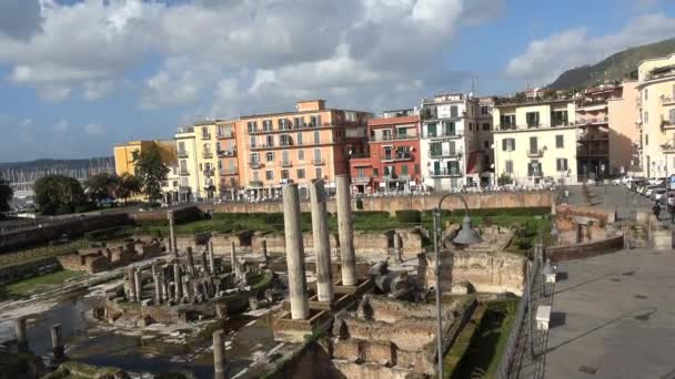 古代ローマの重要な寺院の遺跡ポッツォーリ カンパニア地方 イタリアの町 — ストック動画
