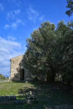 An old house in the landscape of the archaeological park of Velia in Salerno province, Campania state, Italy.