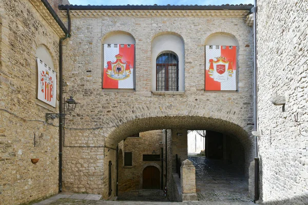 Ein Mittelalterliches Adelsgebäude Pietramontecorvino Einem Mittelalterlichen Dorf Italienischen Bundesstaat Apulien — Stockfoto
