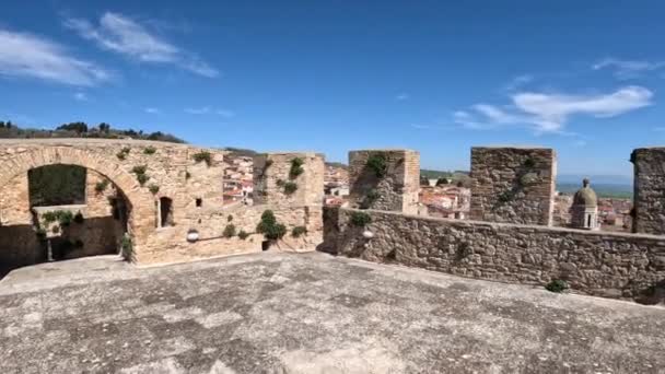 Panoramisch Uitzicht Pietramontecorvino Een Middeleeuwse Stad Staat Puglia Italië — Stockvideo