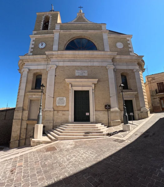 이탈리아 풀리아주의 역사적 도시인 성당의 — 스톡 사진