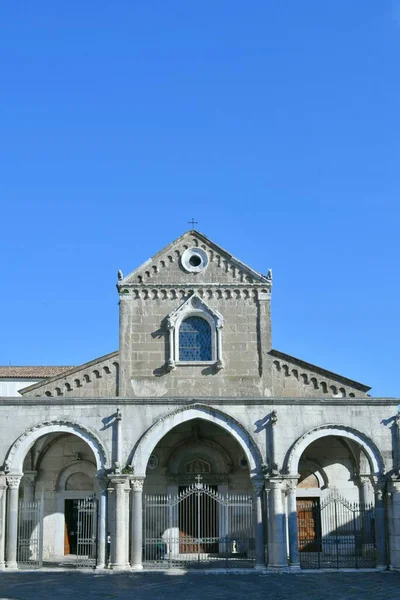 Gevel Van Oude Romaanse Kathedraal Van Sessa Aurunca Een Stad — Stockfoto