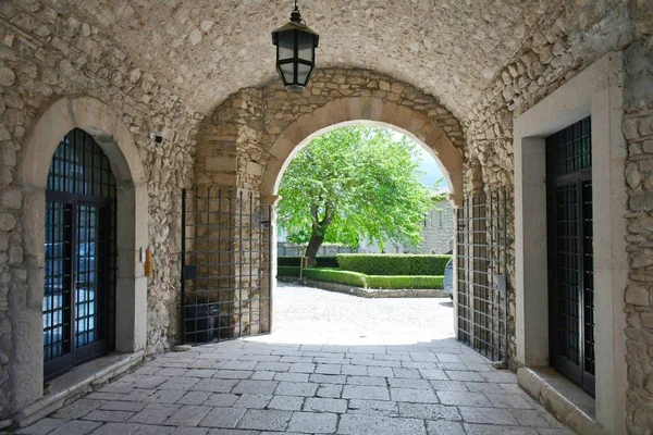 Entrée Abbaye Goleto Monastère Médiéval Situé Campanie Italie — Photo