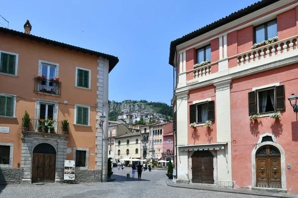 Kilátás Tér Tagliacozzo Egy Középkori Város Abruzzo Régióban Olaszország — Stock Fotó