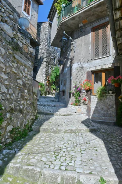 Uma Rua Estreita Entre Antigas Casas Artena Uma Cidade Medieval — Fotografia de Stock