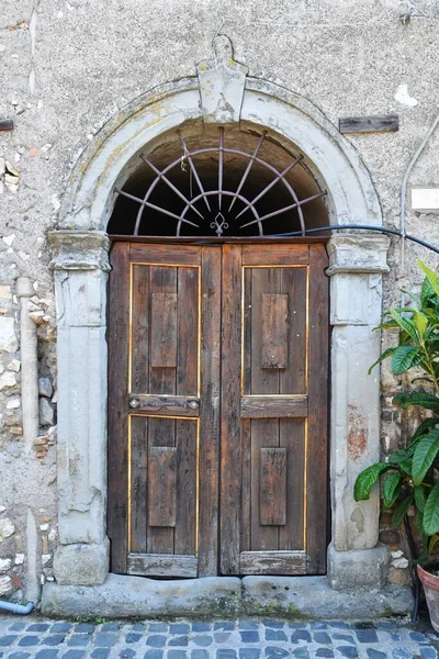 Drzwi Starego Domu Olevano Romano Średniowieczne Miasto Regionie Lacjum Włochy — Zdjęcie stockowe