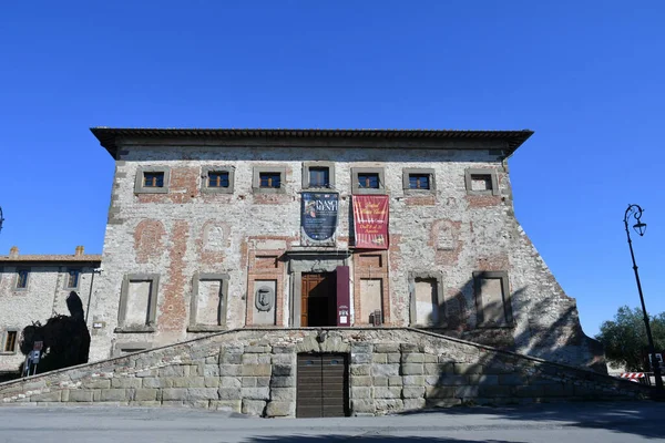 Die Fassade Eines Antiken Palastes Castiglione Del Lago Einer Mittelalterlichen — Stockfoto