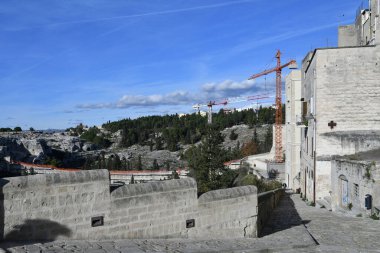 İtalya 'da Puglia' da küçük bir kasaba olan Gravina 'nın panoramik manzarası.