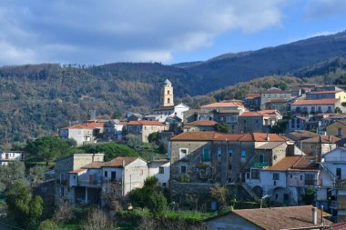 İtalya 'da Campania' da bir köy olan Perdifumo 'nun panoramik manzarası.