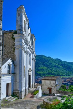 Vairano Paterona 'da bir sokak, İtalya' nın Campania kentindeki kırsal bir kasaba..