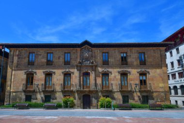 Oviedo 'da bir meydan, İspanya' da bir ortaçağ şehri..