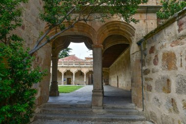 Salamanca 'da bir sokak, İspanya' da tarihi bir şehir..