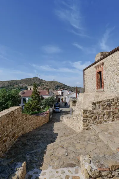 Colobraro 'da bir sokak, İtalya' nın Basilicata bölgesinde bir köy..