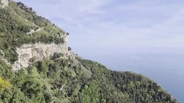 İtalya 'daki Amalfi Sahili manzarası.