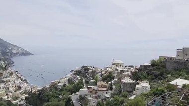 İtalya 'daki Amalfi Sahili manzarası.