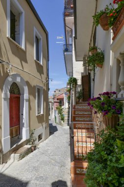 Agropoli 'de bir sokak, İtalya' nın Campania şehrinde küçük bir kasaba..