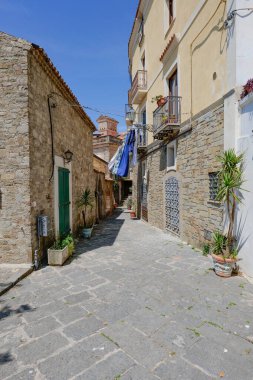 Agropoli 'de bir sokak, İtalya' nın Campania şehrinde küçük bir kasaba..