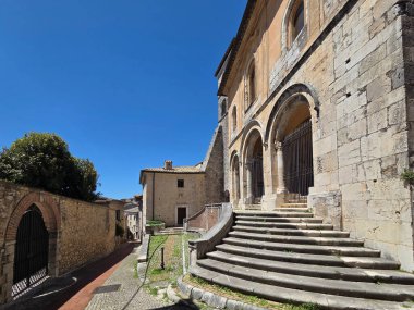 Veroli caddesi, İtalya 'nın Frosinone eyaletinde eski bir kasaba..