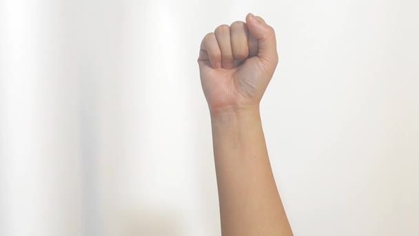 Name Vertikal Weibliche Dünne Hand Wählt Reaktion Und Daumen Nach — Stockvideo