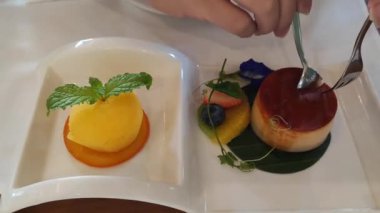 Thai Füzyon Tatlısı Khanom Mor Kaeng Dondurmalı