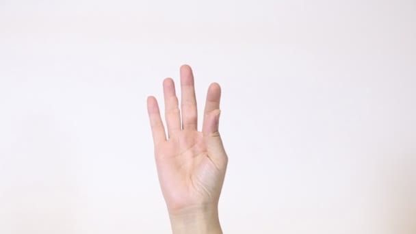 白种人背景下妇女手部与脑刺激手运动的近距离接触 — 图库视频影像