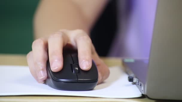Faceți Clic Mouse Computerului Negru Birou Lucru Lucrul Sau Laptop — Videoclip de stoc