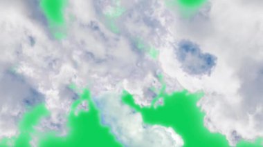 Yeşil ekran arka planında hareket eden bulutlar grafik efektleri. 4K çözünürlüğüyle hareket eden beyaz bulutlar. Arkaplan rengini, karikatür sahnelerini, manzara videolarını değiştirmek için kullanılabilir.