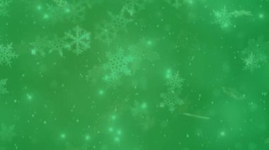 Krom anahtar yeşil ekran alfa kanal arka planında izole kar taneleri yeni yıl kışı geçirir