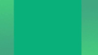 Sağ yarıda köşegen hareket eden blokların animasyonunda tam ekran dinamik slaytta mavi arka plan kurumsal elementi üzerinde