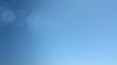 Parlak Mavi Arkaplan Animasyonunda Soyut Işık Fişekleri.