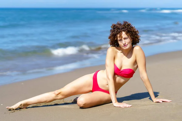 Full Body Slim Female Red Curly Hair Bikini Looking Camera — Stock Photo, Image