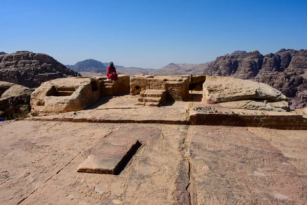 Motab Trono Altar Deidade Alto Lugar Sacrifício Petra Wadi Musa — Fotografia de Stock