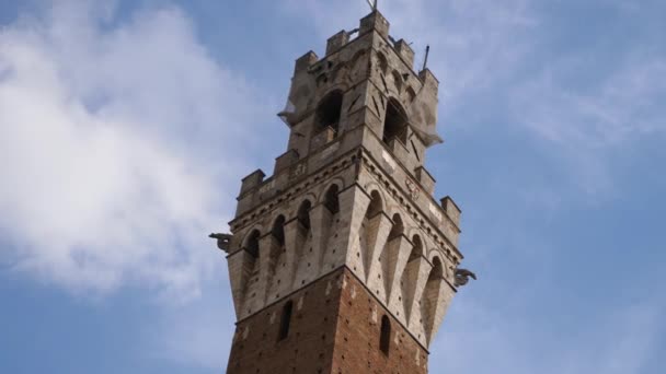 イタリアのシエナにあるTorre Del Mangia Bell Tower Upper Part — ストック動画