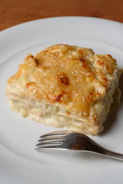 Beyaz Balık veya Deniz Ürünleri Lazanyası, Lasagne Bianche di Pesce veya ai Frutti di Mare