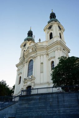 Karlovy Vary veya Carlsbad 'daki Aziz Mary Kilisesi veya Kostel Svate Mari Magdaleny