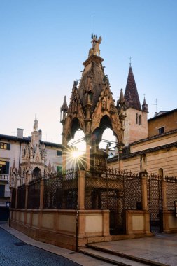 Verona, Veneto, İtalya 'daki Arche Scaligere Scaliger Mezarları Gotik Anıtlar