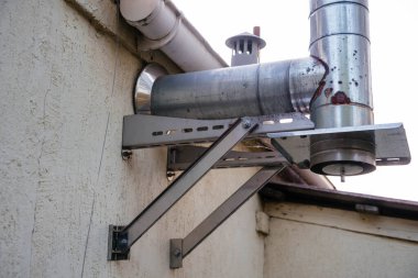 Hamam bacasının metal yapısı.. 