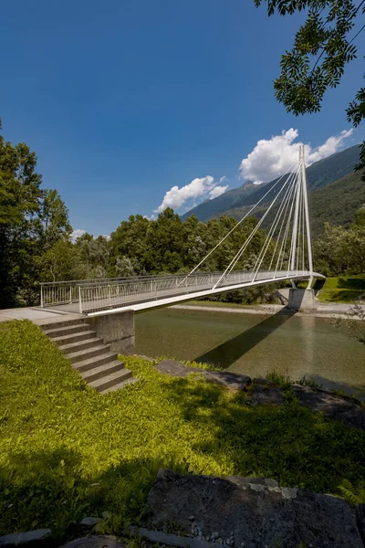 Pasarela Gnosca Ticino Suiza Moderno Podio Puente Colgante Nadie Vista — Foto de Stock