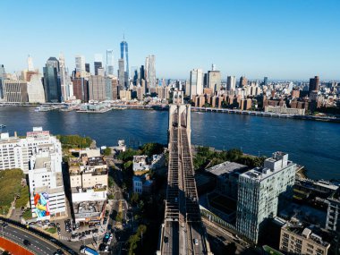 Brooklyn Köprüsü ve Aşağı Manhattan Sunrise, New York 'ta