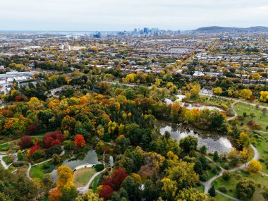 Montreal, Quebec, Kanada 'daki botanik bahçesinin havadan görünüşü