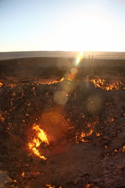 Darvaza Gaz Krateri, Karakum Çölü, Türkmenistan.
