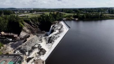 Chaudiere nehrinin havadan görünüşü, Quebec şehri, Quebec, Kanada