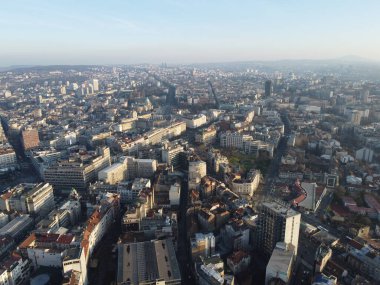 Akşam Belgrad şehir merkezinin hava görüntüsü. Sırbistan 'ın başkenti. Avrupa.
