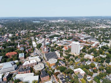 Harvard Yard, Cambridge, Massachusetts 'in kuş bakışı manzarası, ABD.
